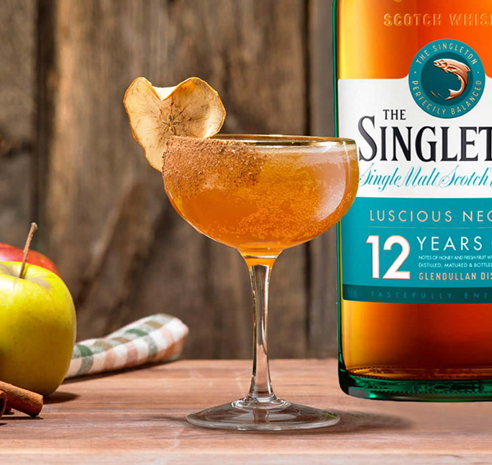 Spiced Apple Pie Whisky Cocktail Mix Drink